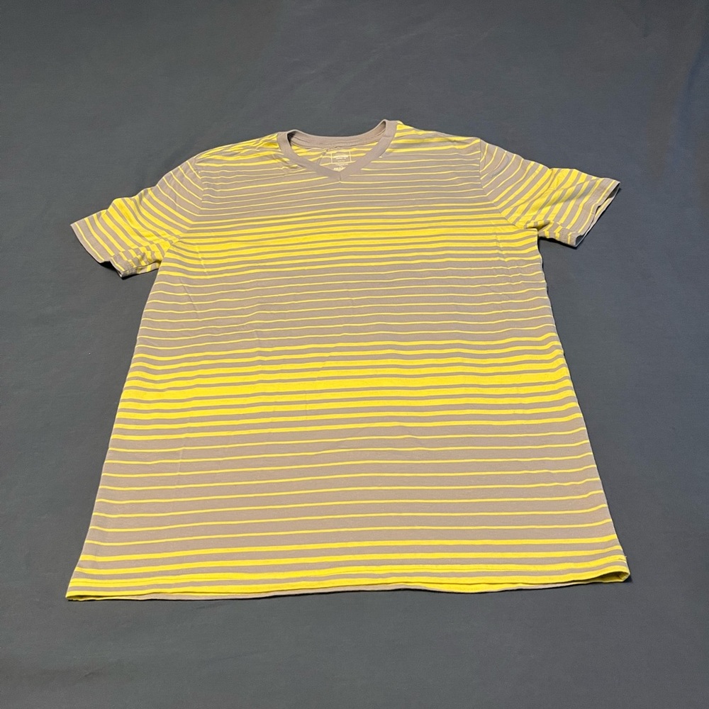 Mossimo gray and yellow striped tshirt size M althletic fit